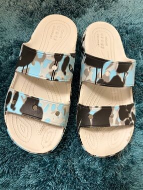 Croc Slide Sandals - Blue and Black Camo